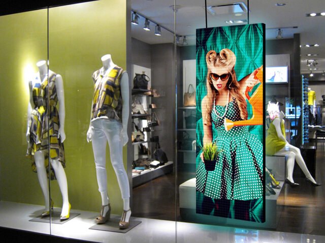 Vitrine-suspendu-pr-ref