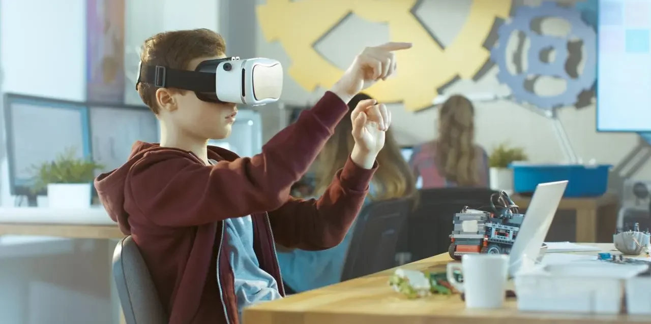 virtual-reality-classroom